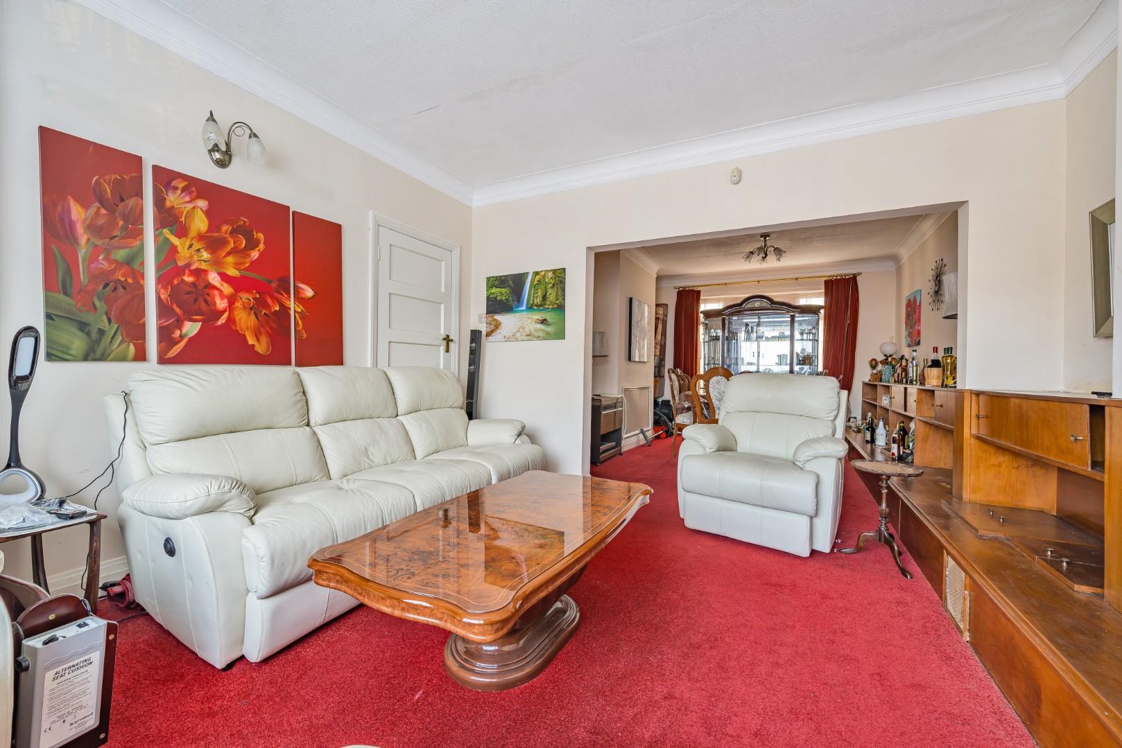 Sunnyfield, London